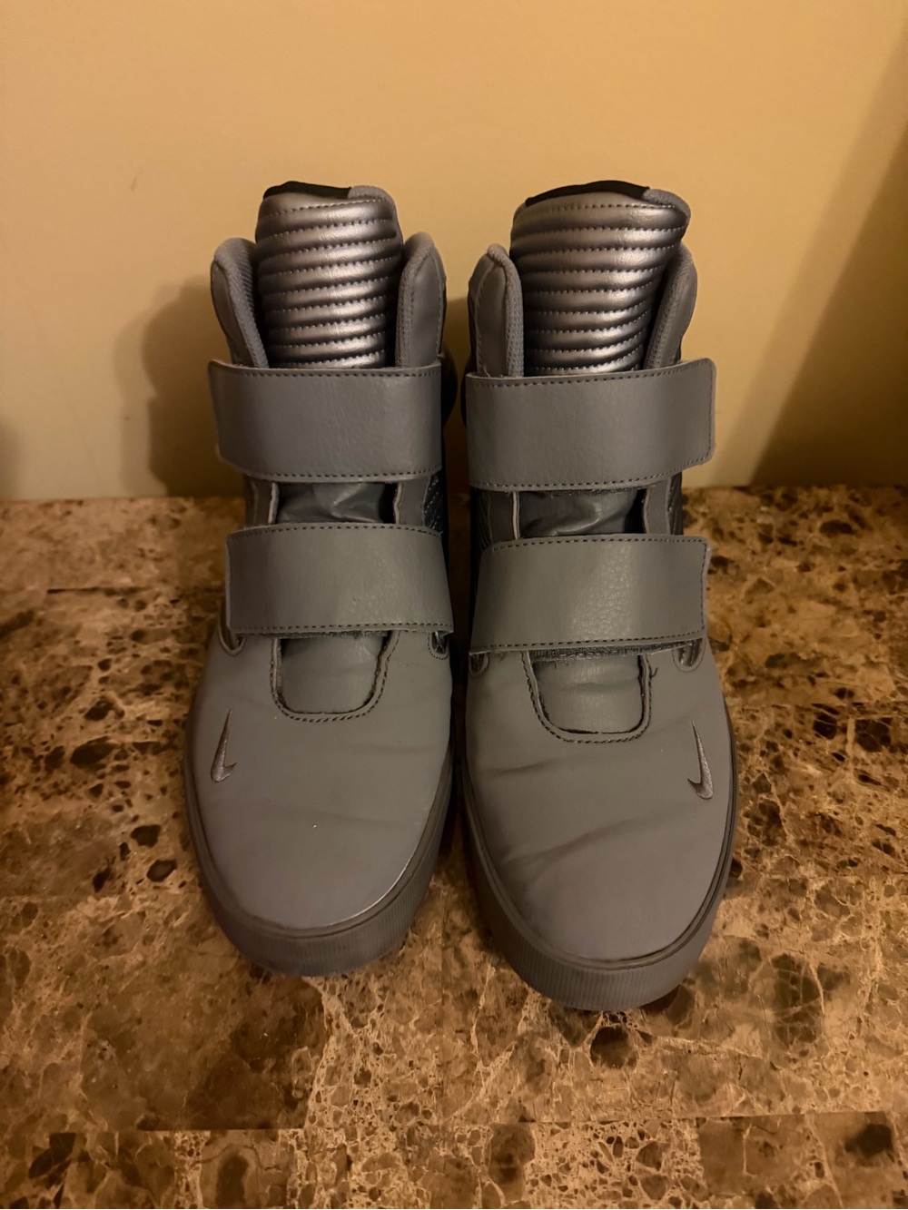 Nike Flystepper 2K3 Men’s Gray High-Top Velcro Sneakers “Authentic”